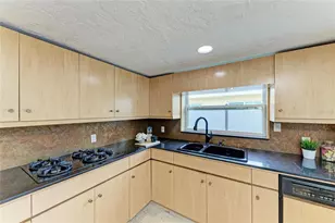 310 Bryn Mawr Island, Bradenton, FL 34207 - Photo 15