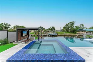 310 Bryn Mawr Island, Bradenton, FL 34207 - Photo 3