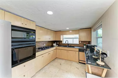 310 Bryn Mawr Island, Bradenton, FL 34207 - Photo 15