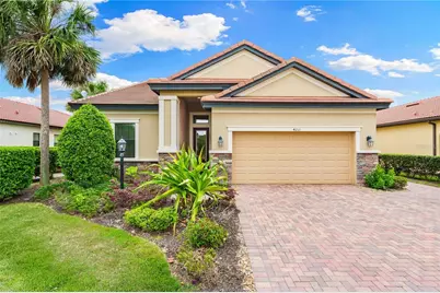 4653 Royal Dornoch Circle, Bradenton, FL 34211 - Photo 1