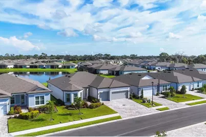 9028 Sunray Cove, Parrish, FL 34219 - Photo 3