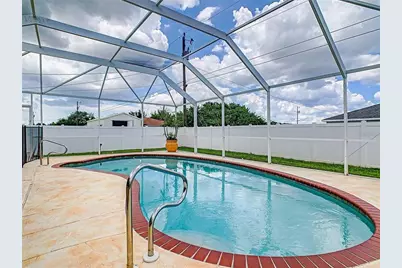 421 Tropicana Parkway E, Cape Coral, FL 33909 - Photo 9