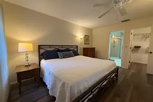 1203 Tallywood Dr, Sarasota, FL 34237 - Photo 9