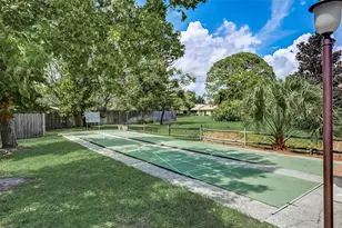 1203 Tallywood Dr, Sarasota, FL 34237 - Photo 33