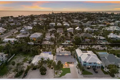 212 Oak Avenue, Anna Maria, FL 34216 - Photo 65