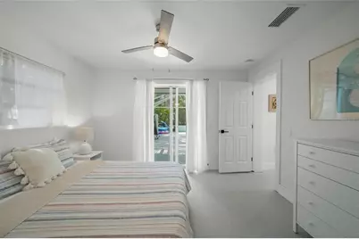 307 57th Street, Holmes Beach, FL 34217 - Photo 11