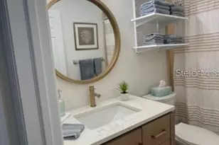 5246 Wedgewood Ln, Sarasota, FL 34235 - Photo 15