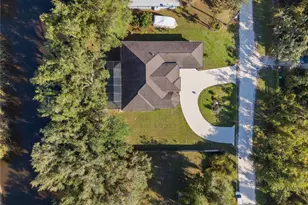 27318 San Carlos Dr, Punta Gorda, FL 33983 - Photo 3