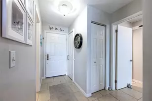 6208 7th Ave W, Bradenton, FL 34209 - Photo 5