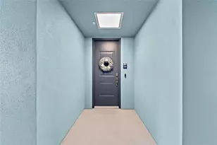 387 Aruba Cir, Bradenton, FL 34209 - Photo 7