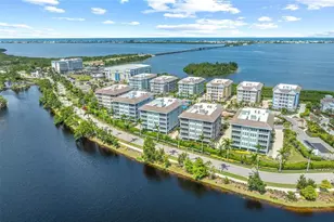 387 Aruba Cir, Bradenton, FL 34209 - Photo 3