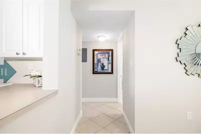 1770 Benjamin Franklin Drive #203, Sarasota, FL 34236 - Photo 27