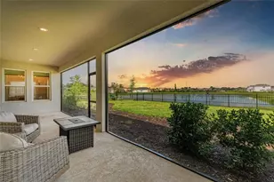 9109 Radiant Cir, Sarasota, FL 34241 - Photo 9