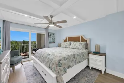 1300 Gulf Shore Boulevard N #700, Naples, FL 34102 - Photo 17
