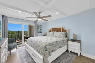 1300 Gulf Shore Blvd N, Naples, FL 34102 - Photo 17