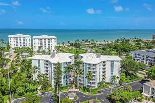 1300 Gulf Shore Blvd N, Naples, FL 34102 - Photo 29
