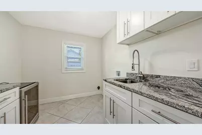 4830 Greywood Lane, Sarasota, FL 34235 - Photo 21