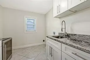 4830 Greywood Ln, Sarasota, FL 34235 - Photo 21