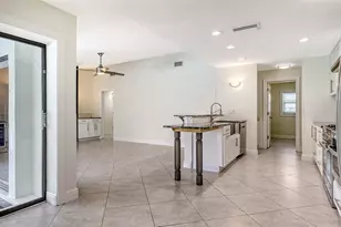 4830 Greywood Ln, Sarasota, FL 34235 - Photo 13