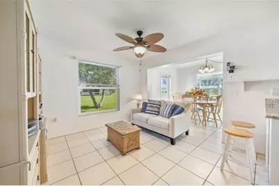 805 Mandarin Circle, Bradenton, FL 34208 - Photo 23