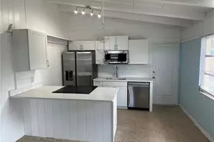 2223 Bay St, Sarasota, FL 34237 - Photo 3