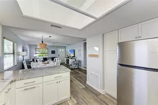 304 74th St, Holmes Beach, FL 34217 - Photo 11
