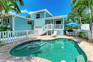 304 74th St, Holmes Beach, FL 34217 - Photo 1
