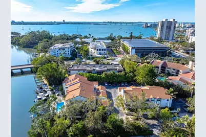 858 Hudson Avenue #858, Sarasota, FL 34236 - Photo 1