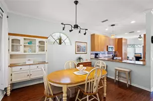 4098 Westbourne Cir, Sarasota, FL 34238 - Photo 9