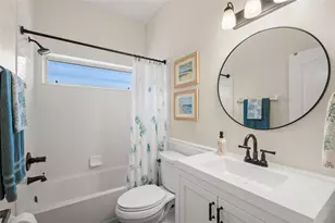 4098 Westbourne Cir, Sarasota, FL 34238 - Photo 25