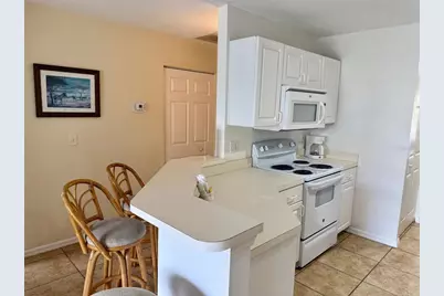 4457 45th Avenue W #202, Bradenton, FL 34210 - Photo 7