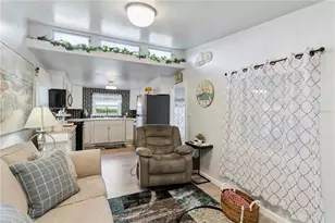 1100 University Pkwy, Sarasota, FL 34234 - Photo 11