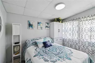 1100 University Pkwy, Sarasota, FL 34234 - Photo 29