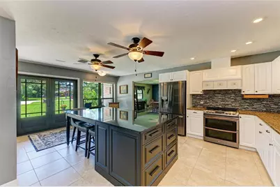 6114 95th Street Circle E, Bradenton, FL 34202 - Photo 3