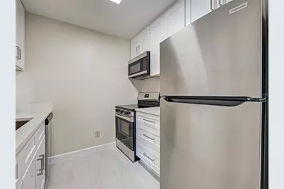 4008 Crockers Lake Boulevard #22, Sarasota, FL 34238 - Photo 17