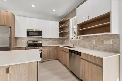 299 Australian Drive, Rotonda West, FL 33947 - Photo 5