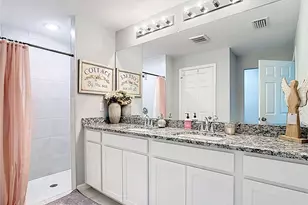 2713 Embassy Rd, North Port, FL 34291 - Photo 15