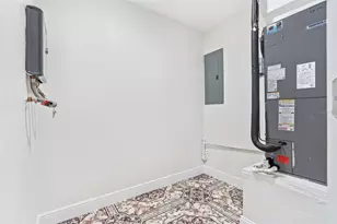 107 Valley Cir, Brandon, FL 33510 - Photo 49