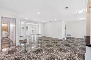 107 Valley Cir, Brandon, FL 33510 - Photo 15