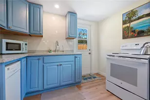 2311 Waldemere St, Sarasota, FL 34239 - Photo 9