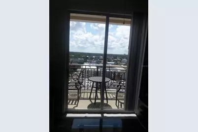 750 N Tamiami Trail #1402, Sarasota, FL 34236 - Photo 7