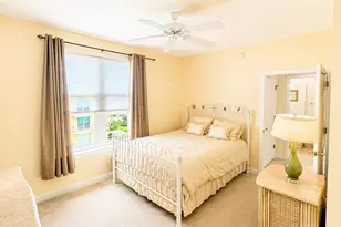 750 N Tamiami Trl, Sarasota, FL 34236 - Photo 13