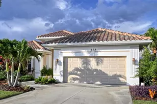 679 Lakescene Dr, Venice, FL 34293 - Photo 1