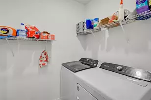 17518 Canopy Pl, Lakewood Ranch, FL 34211 - Photo 9