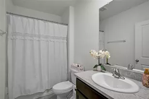 17518 Canopy Pl, Lakewood Ranch, FL 34211 - Photo 5