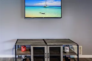 1099 Iowa Ave, Englewood, FL 34223 - Photo 7