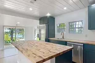 8781 S Lakeshore Dr, Floral City, FL 34436 - Photo 27