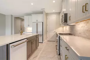 2250 Lady Palm Loop, Bradenton, FL 34212 - Photo 9