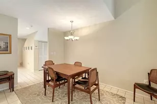 4983 Greencroft Rd, Sarasota, FL 34235 - Photo 7