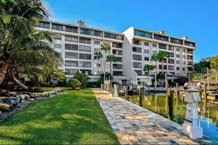 5911 Midnight Pass Rd, Sarasota, FL 34242 - Photo 1